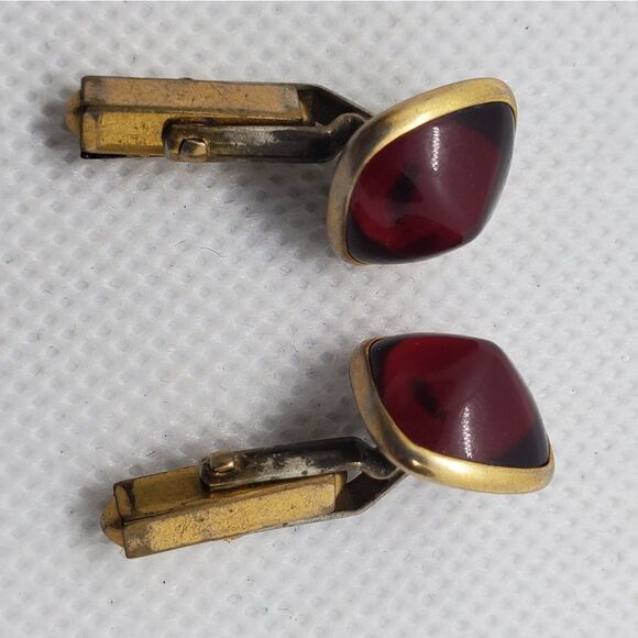 Swank Red & Gold Colored Cuff Links - Picture 1 of 3